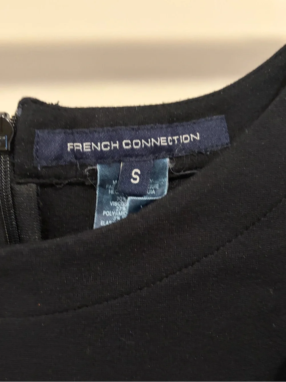 French Connection Black Ruffle Sleeve Top - Picture 4 of 4